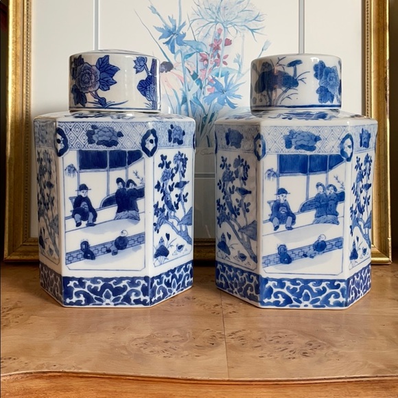 Beautiful pair of Asian Ginger Jars - Picture 5 of 10